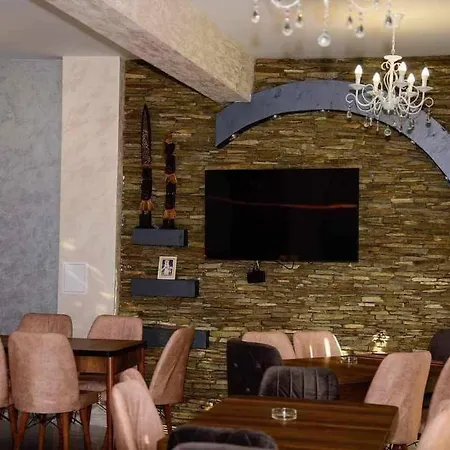 силвия בית הארחה שקורפילובצי